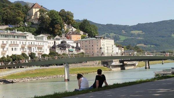 Salzburger suchen Abkühlung