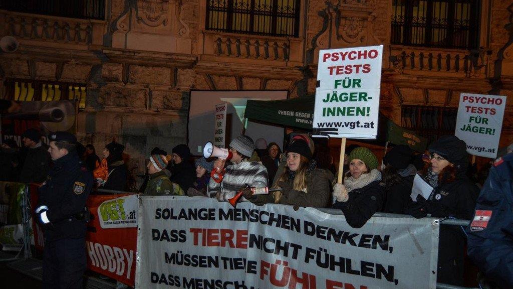 Demo gegen den Jägerball