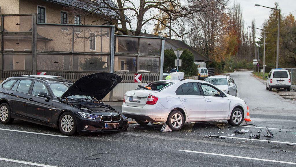 Autoüberschlag auf Innsbrucker Bundesstraße