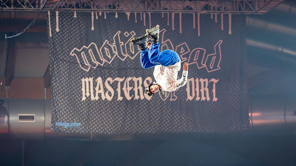 Masters of Dirt