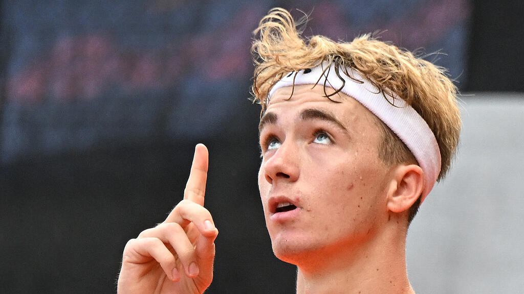 Lukas Neumayer
