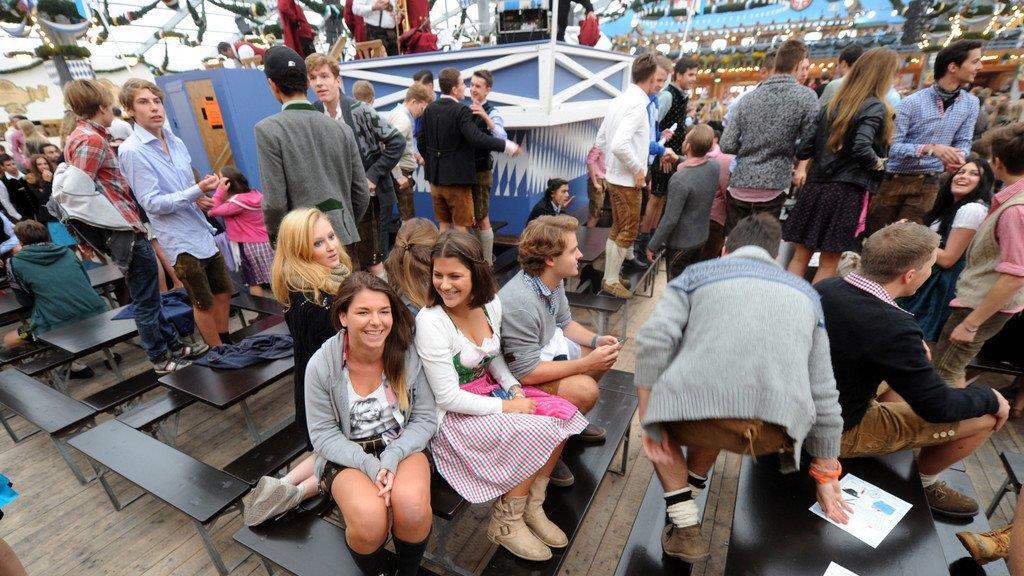 180. Münchner Oktoberfest ist eröffnet