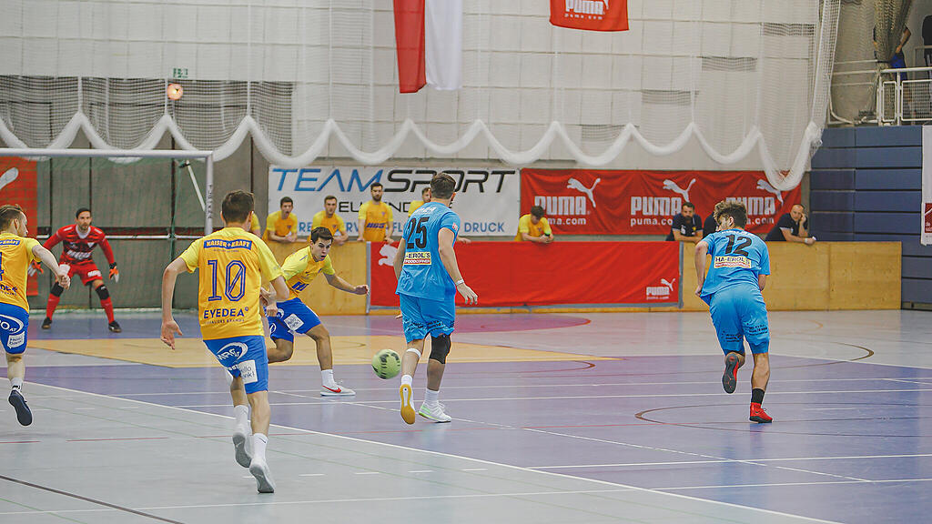 Salzburger Stier, Hallenfu\u00dfball