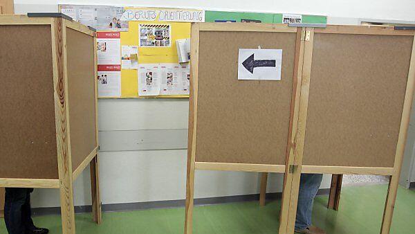 Viele Wähler noch unentschlossen