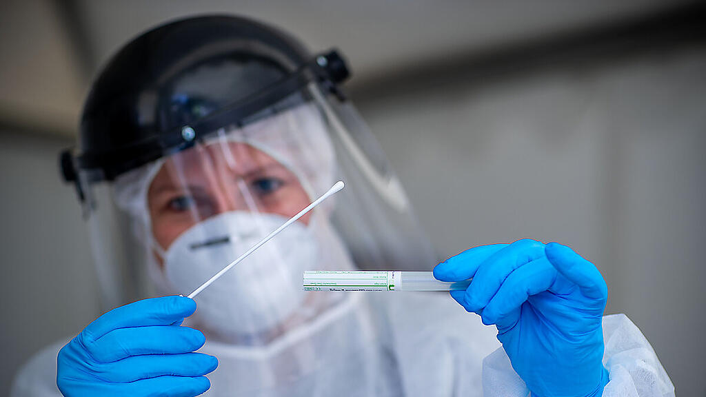 Man kennt jedoch nicht den getesteten Anteil der Gesamtbevölkerung