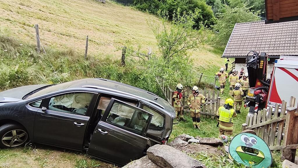 Fahrzeugabsturz in Ramingstein