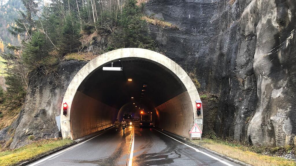Massenkarambolage, Mauthtunnel in Schwarzach