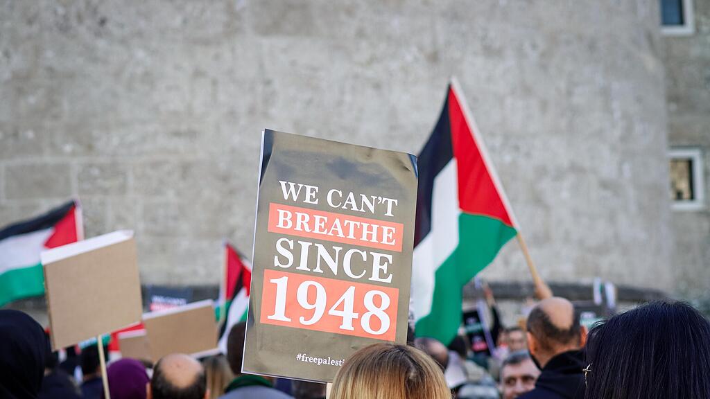 Demo in Salzburg f\u00fcr Bewohner von Gaza