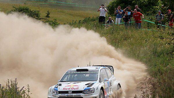 Ogier hat beruhigende Führung