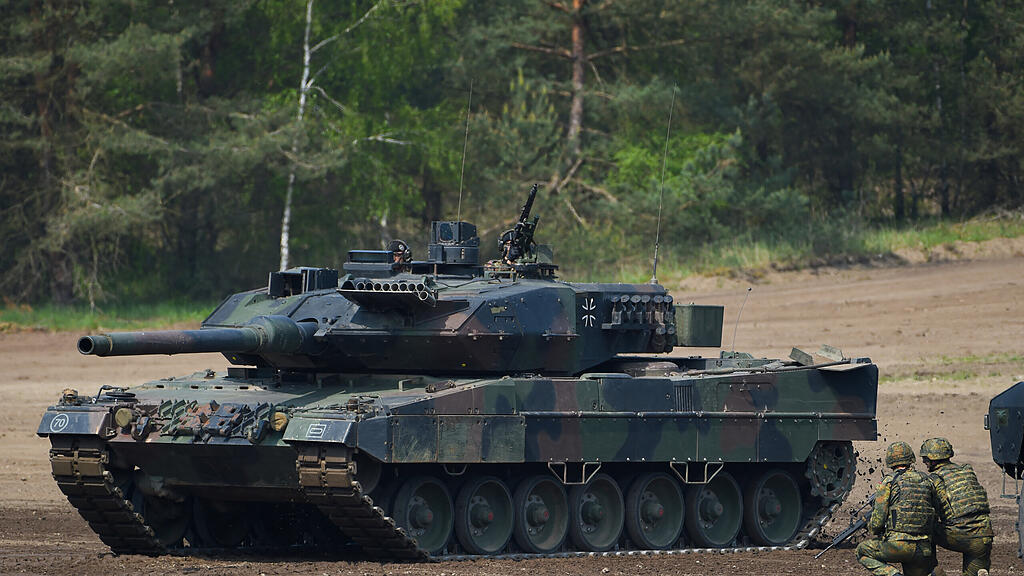 symb_Leopard, symb_Panzer,