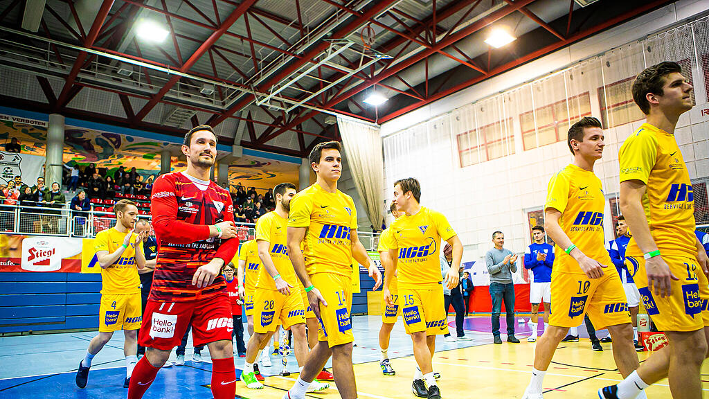 Salzburger Stier, Hallenfu\u00dfball