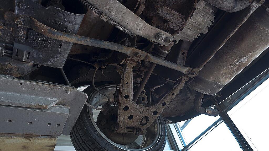 inspection-3334245_1280.jpg