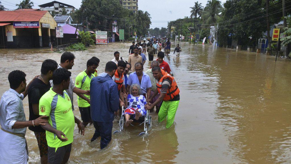 Überschwemmungen in Indien