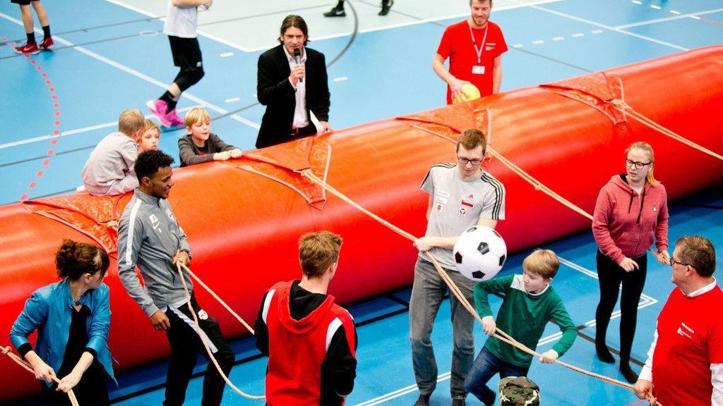 Spektakuläre Eröffnung im Sportzentrum Nord