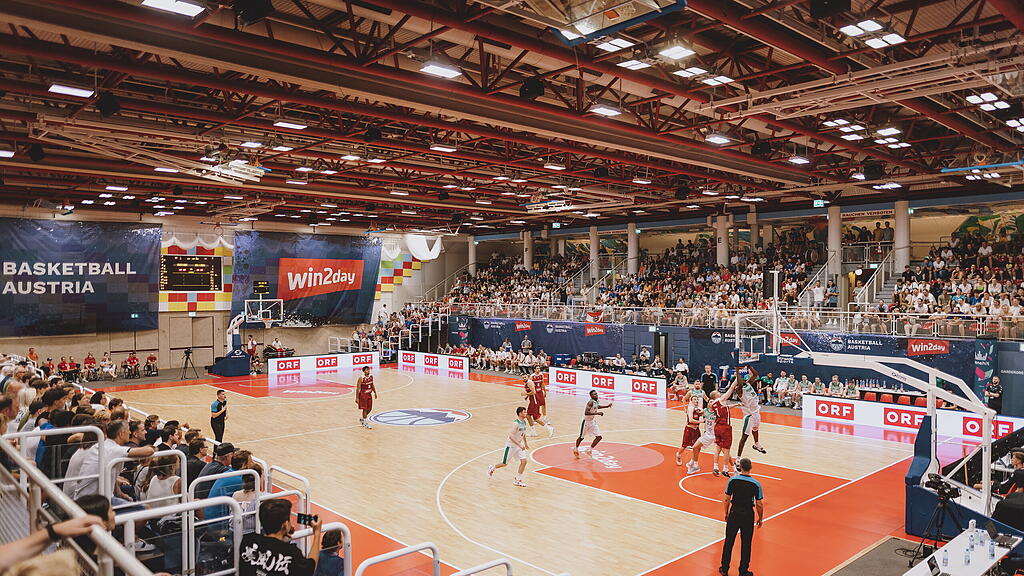 Basketball: AUT:IRL2