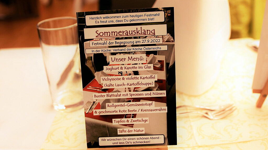 Spitzen-K\u00f6che, Musiker und viele helfende H\u00e4nde. Sie alle ziehen an einem Strang, um Menschen in Not ein Festmahl zu servieren.