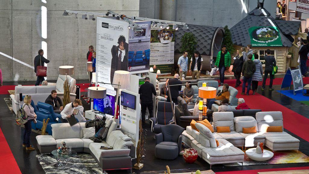 Bauen Wohnen: Rundgang durch die Messe