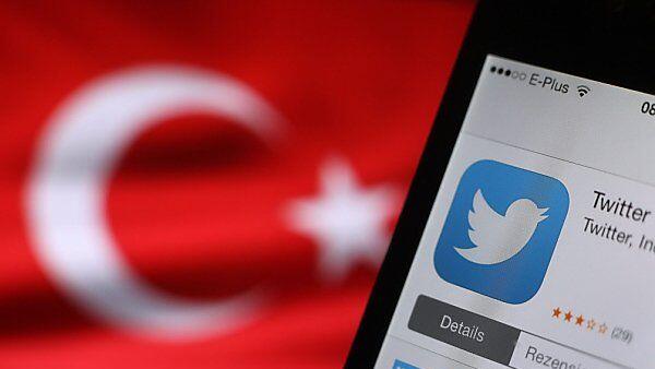 Türkischer Regierungschef im Kampf gegen Twitter