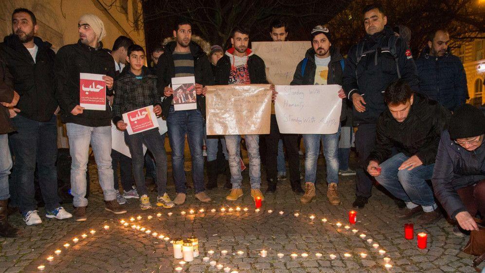 Mahnwache für Aleppo in Salzburg II