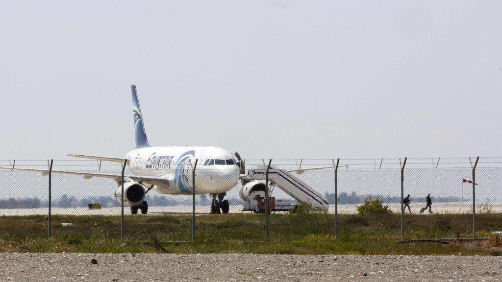 Ägyptisches Flugzeug entführt