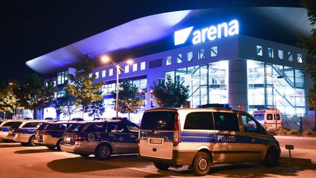 Bombendrohung bei GNTM: Polizei im Einsatz