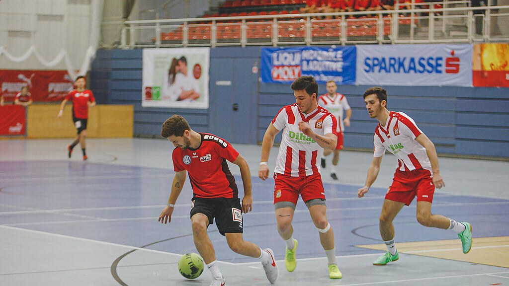 Salzburger Stier, Hallenfu\u00dfball