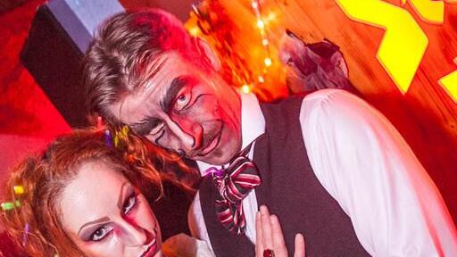 We love the 90s Party, I