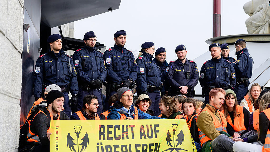 Klima-Protest vor Parlament