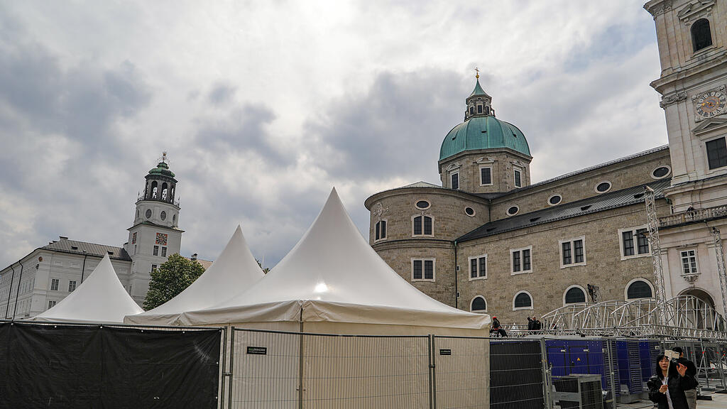 Residenzplatzkonzerte: Aufbau