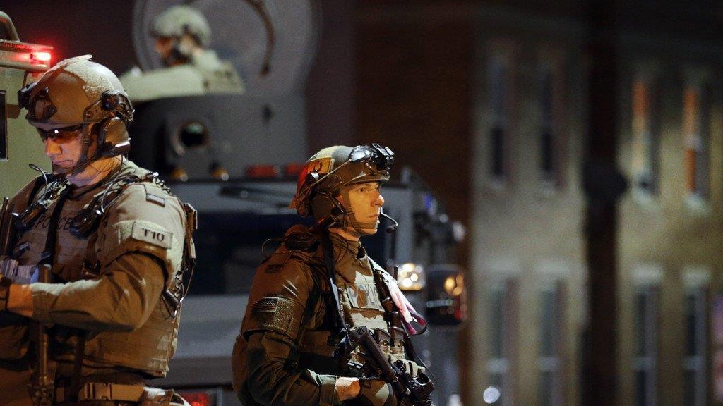 Hunderte trotzten nächtlicher Ausgangssperre in Baltimore