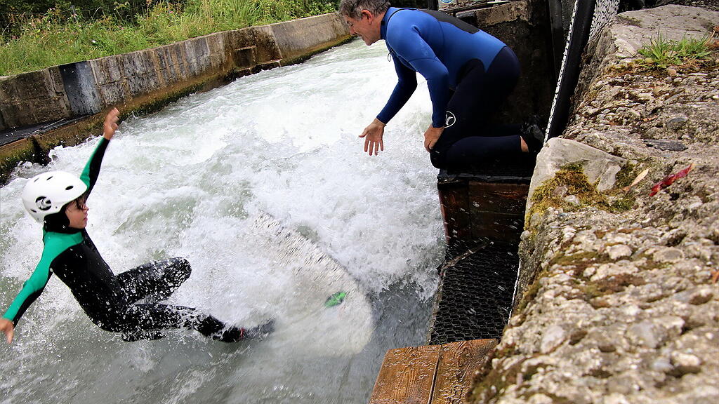 ALMjam 2022 - Surf Testival und Contest vom Anf\u00e4nger zum Fortgeschrittene Surfer\/innen