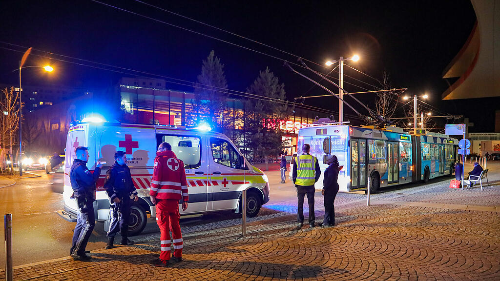 O-Bus vs Fußgänger Lehen