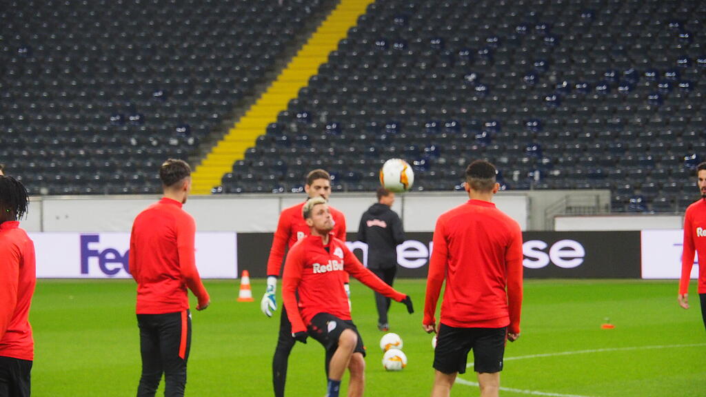 FC Salzburg, Frankfurt