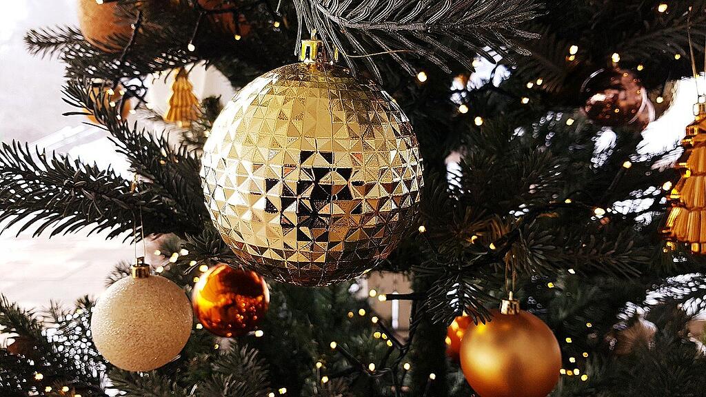 christmas-3880193_1280.jpg