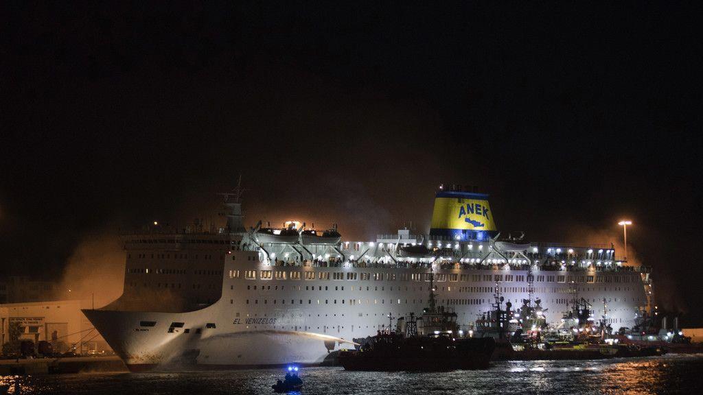 Feuer auf griechischer Fähre ausgebrochen
