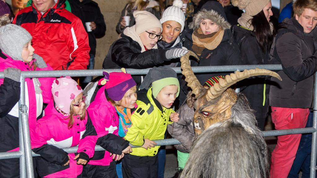 Gnigler Perchtenlauf
