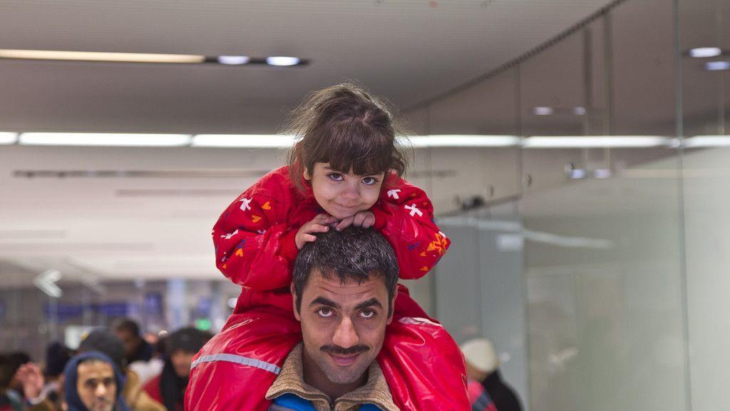 Bahnhofsgarage wird winterfest gemacht, weitere Flüchtlinge kommen an