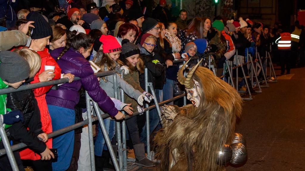 Gnigler Perchtenlauf