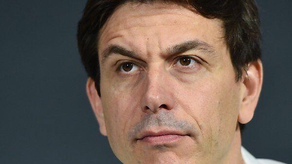 Wolff hat 2015 auch heimischen Fahrer im Stall