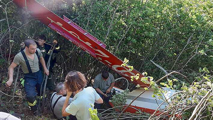 OBERÖSTERREICH SEGELFLUGZEUG IN MICHELDORF ABGESTÜRZT =.jpg