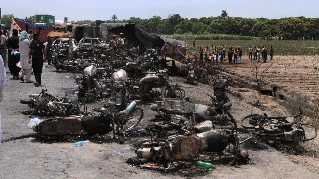 Tanklaster-Explosion in Pakistan