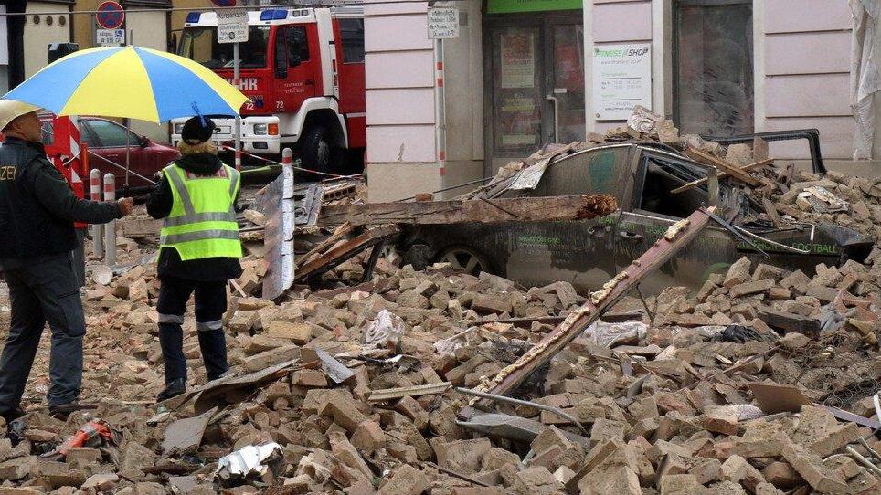 Heftige Explosion: Hauseinsturz in Wien-Fünfhaus