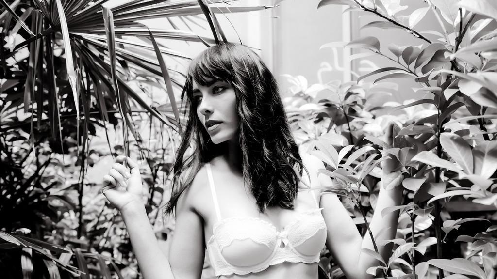 FHM Shooting Miss Austria 2013 Ena Tadic