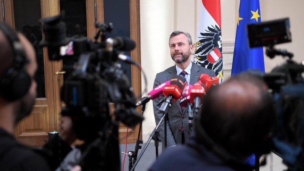 Bilder der Verhandlungen