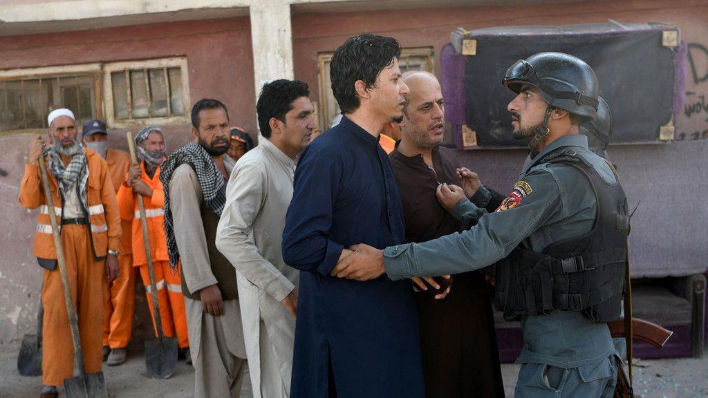 Bombenanschlag in Kabul fordert dutzende Tote