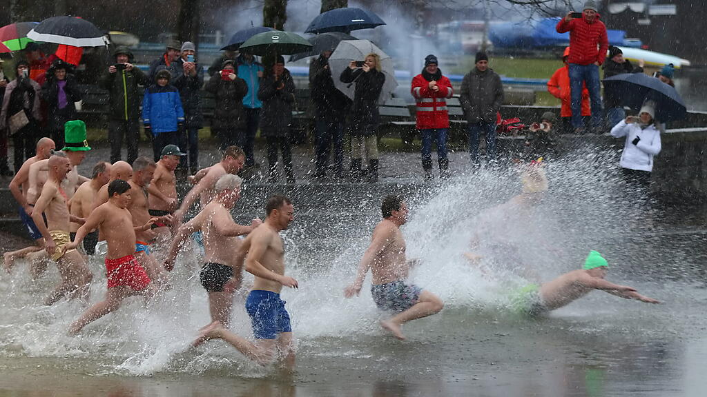 Silvesterschwimmen in Seeham