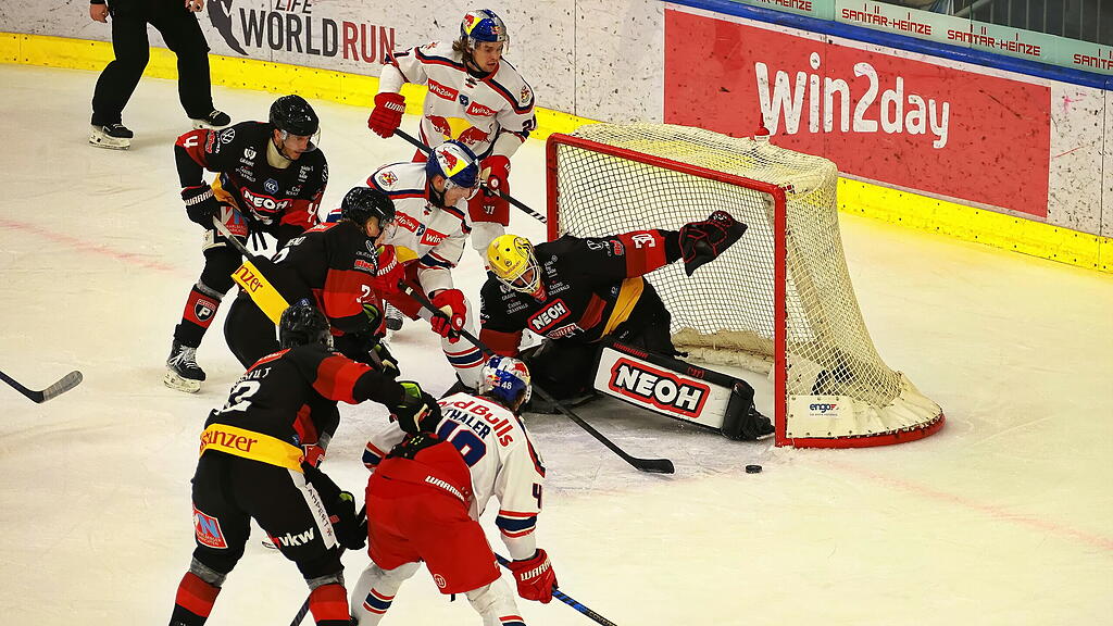 ICE: Red Bull Salzburg vs. Pioneers Vorarlberg