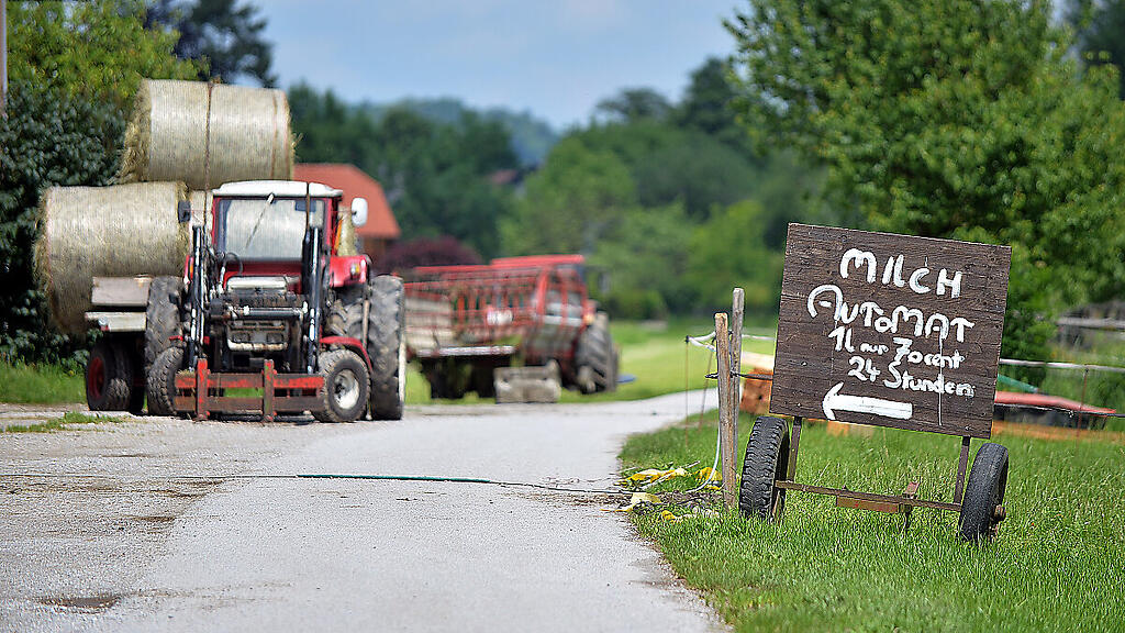 Beim Milch-Automat verkauft der Landwirt direkt