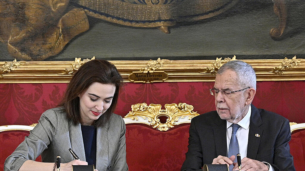 Zadic hinter Van der Bellen lautet der Zieleinlauf