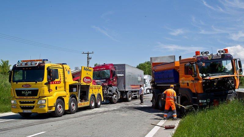 Lkw-Crash auf A1 II